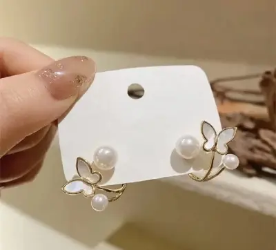Picture of Pearl Butterfly Ear Ring for Women Gold