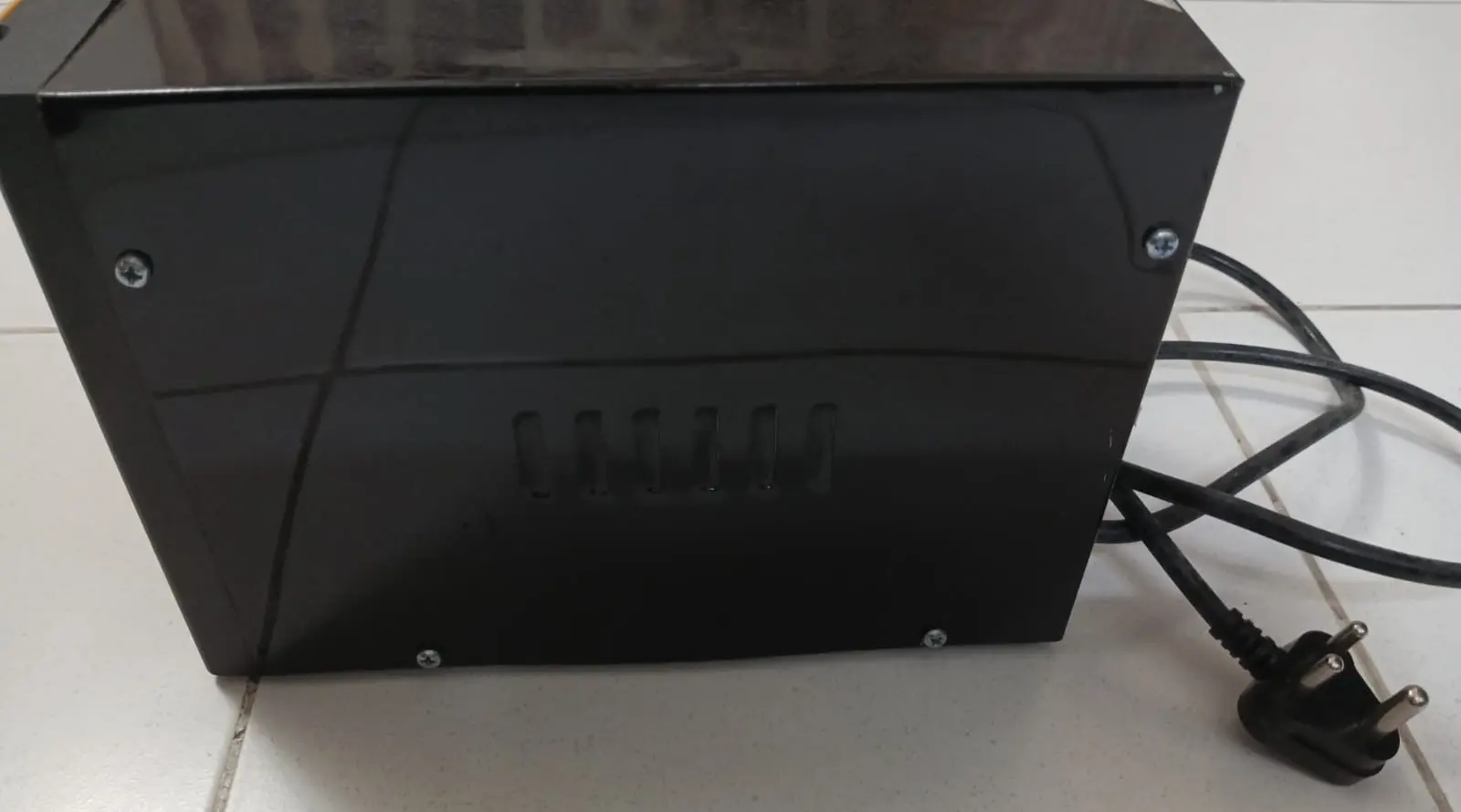 Picture of Voltage Stabilizer for Heavy Equipment like AC, Refrigerator, TV, Computer, CNC Machine, 3D Printer, etc. 1000va ()