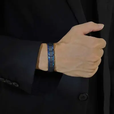 Picture of Men's Powerful Stainless Steel Bracelet