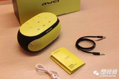Picture of Awei Y200 HiFi Bluetooth Speaker -Yellow