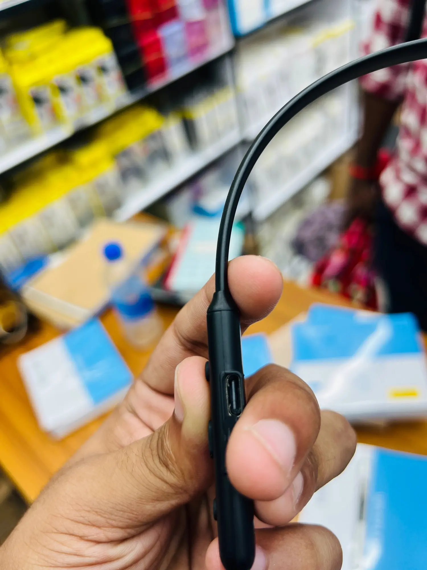Picture of Wavefun Flex Pro Wireless Bluetooth 5.3 Neckband Earphone -Black