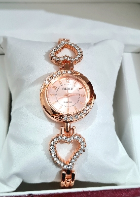 Picture of Ladies Beike Exclusive Stone Case Heart Shaped Stonned Stainless Steel Ladies Watch 
