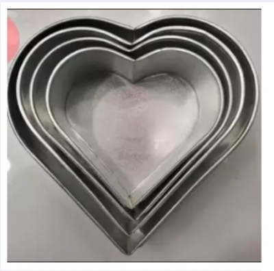 Picture of Alu heart shape mold 4 pcs set 5,6,7,8 incehs sizes -Silver