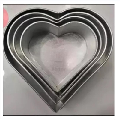 Picture of Cake mold 4pis set/Aluminium heart shape cake mold 5/6/7/8 Inches sizes -Silver