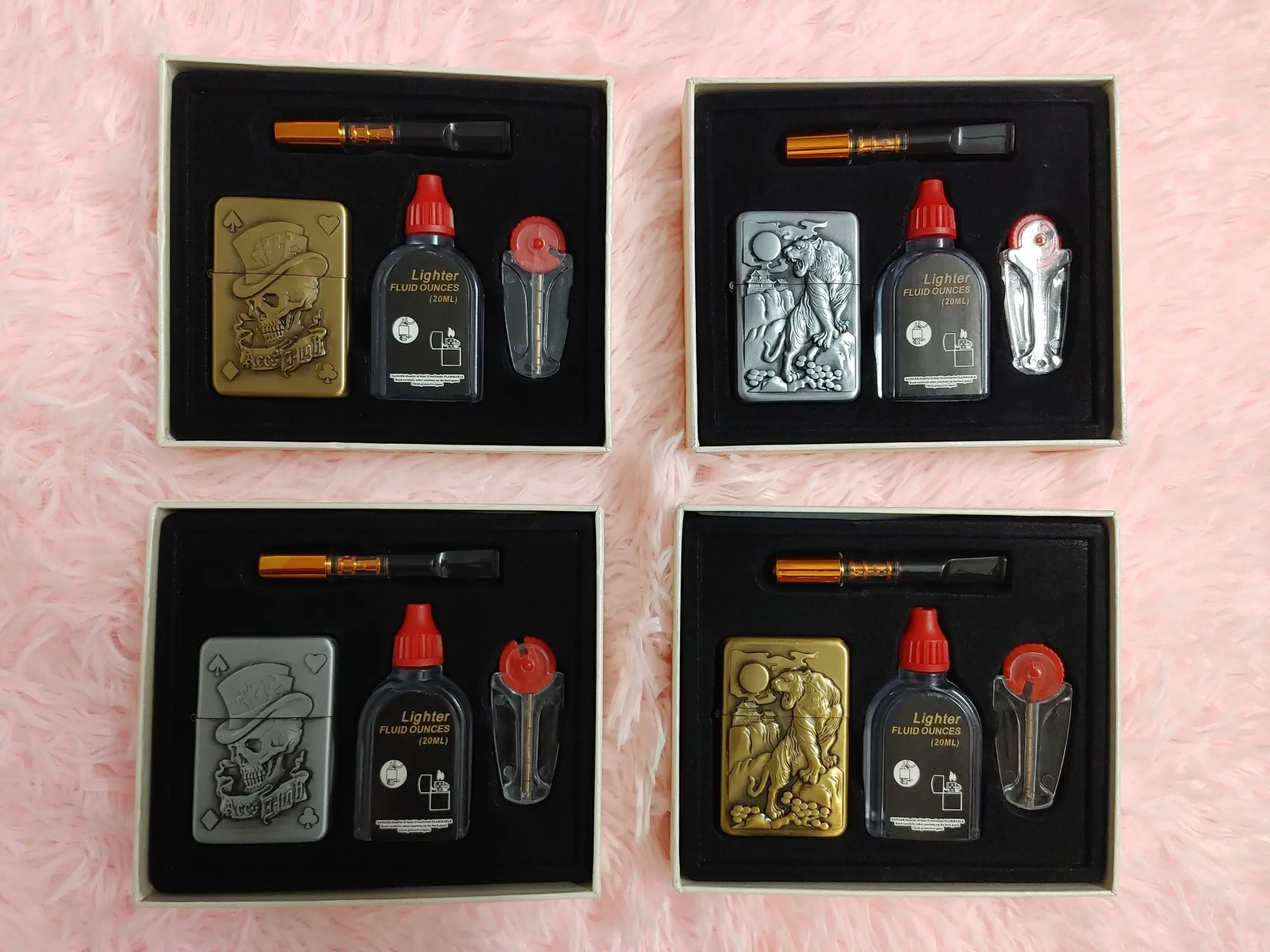 Picture of NEW Zippo Lighter Classic Fashionable - Full Set