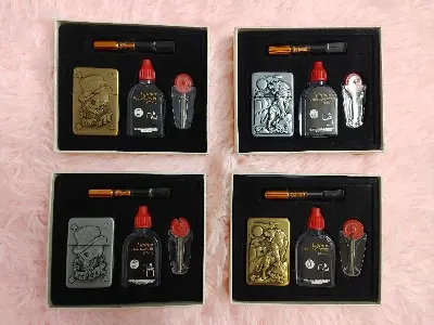 Picture of NEW Zippo Lighter Classic Fashionable - Full Set