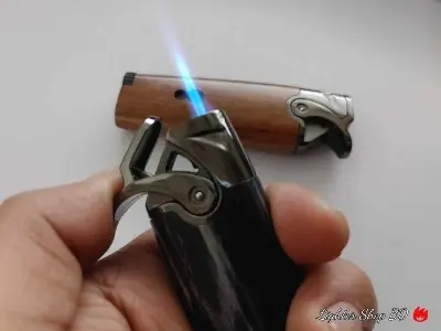 Picture of Refillable, Windproof broad Turbo lighter
