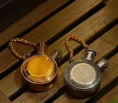 Picture of New Classic Vintage Pocket Fluid Lighter Mini Portable Metal Unusual Collection