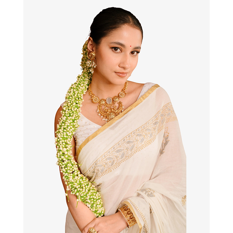 Picture of IRABOTI White & Golden Khadi Hand Block Premium Women Saree Perfect for Traditional Wear