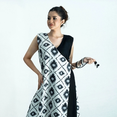 Picture of VANESSA Soft Viscose Long Black and White Dress For Woman