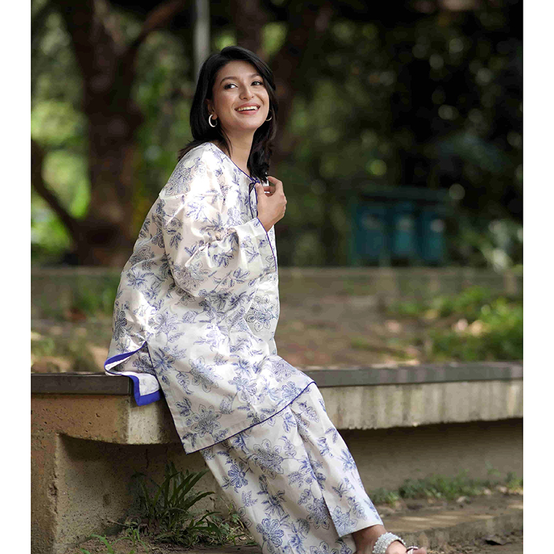 Picture of AURA WOMEN'S CO ORD SET (18 Years)