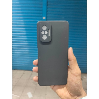 Picture of selicon back cover for xiaomi redmi note 10 pro max