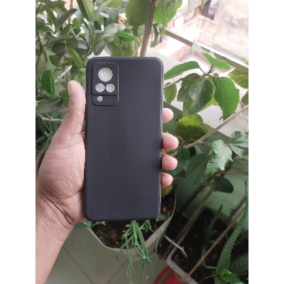 Picture of Vivo v21 এর জন্য সিলিকন ব্যাক কভার (Back Case Cover For Smartphone)