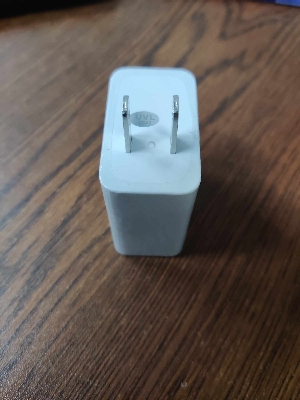 Picture of samsung 65w pd power adapter trio usb x2 port usb a port