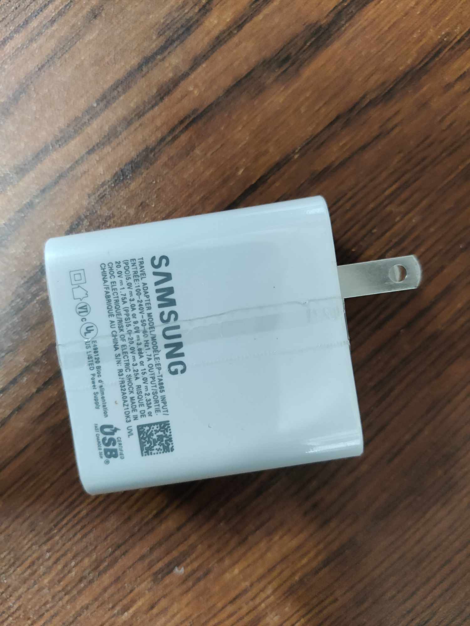 Picture of samsung 65w pd power adapter trio usb x2 port usb a port
