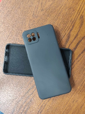 Picture of oppo f17 pro soft silicone back cover