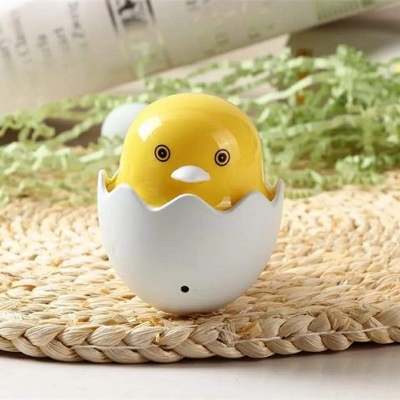 Picture of yellow duck with egg shape led night light