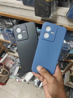 Picture of Silicone Cases For Vivo Y22 Y22s Luxury Soft Super Shockproof Camera Bumper Protective Trendy Stylish Silicon Back Covers Cases Phone Back Covers