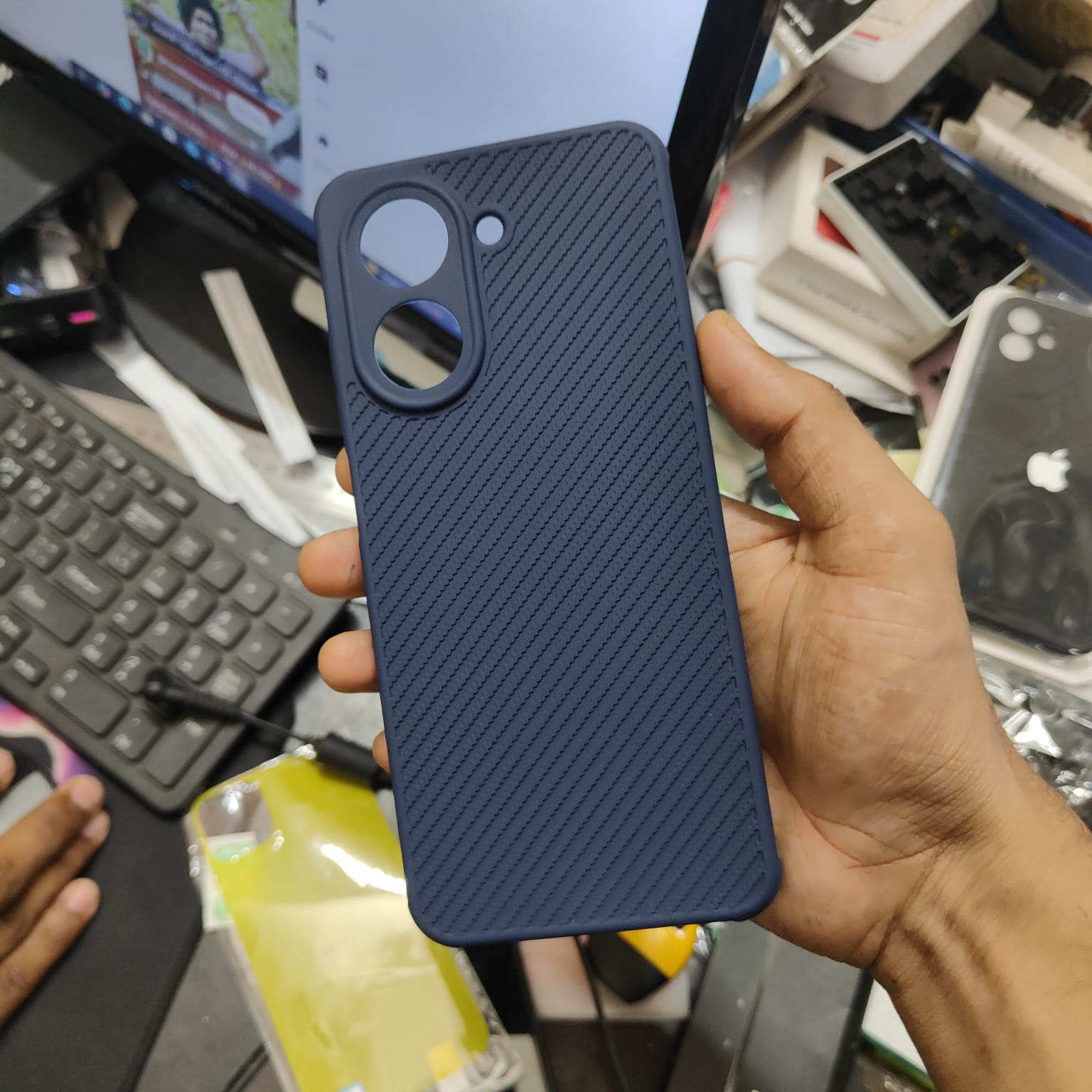 Picture of For Vivo Y03/Y03T/Y18/Y18T/Y18i/Y18E Luxury Silicon Protect Back Cover Soft Case