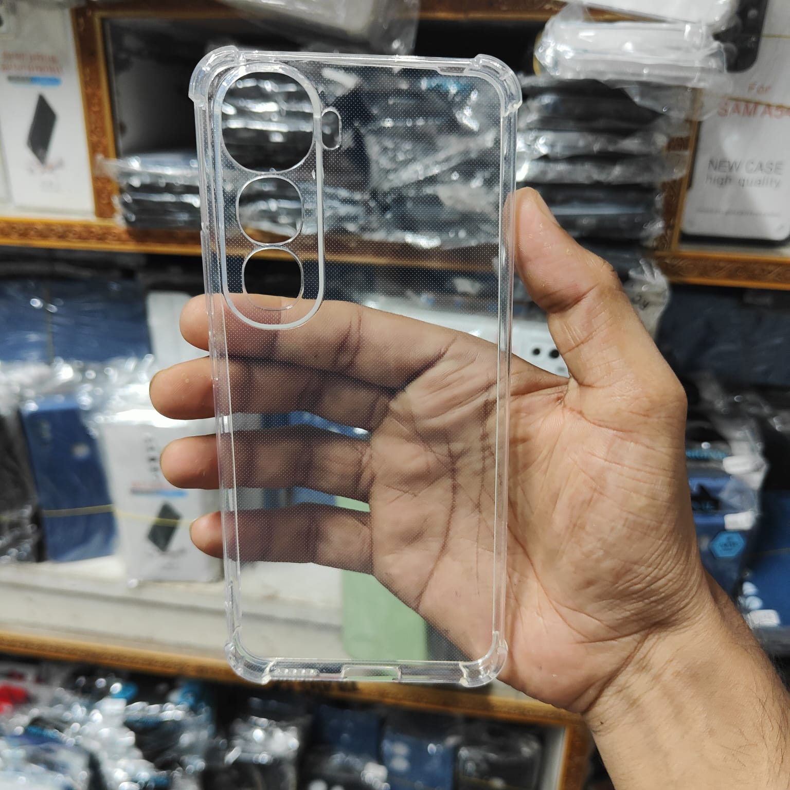 Picture of Vivo Y400 Back Cover Tpu Phone Case Soft Tranparent With Bump Portection Back Cover Phone Case Y400 Vivo Y400 4G Water Case