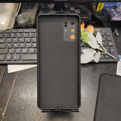 Picture of Samsung Galaxy S20+ 5G/Samsung Galaxy S20 Plus Liquid Silicone Back Cover – Skin-Friendly Soft Touch Premium Case
