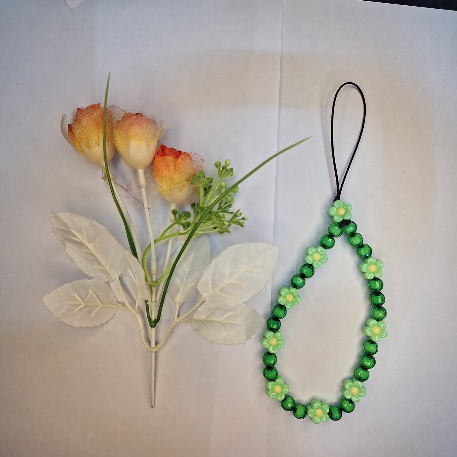 Picture of phone Strap Lanyard manik gemas