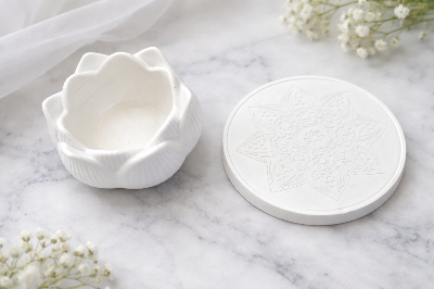 Picture of 01 set  Lotus shaped indoor planter with tray