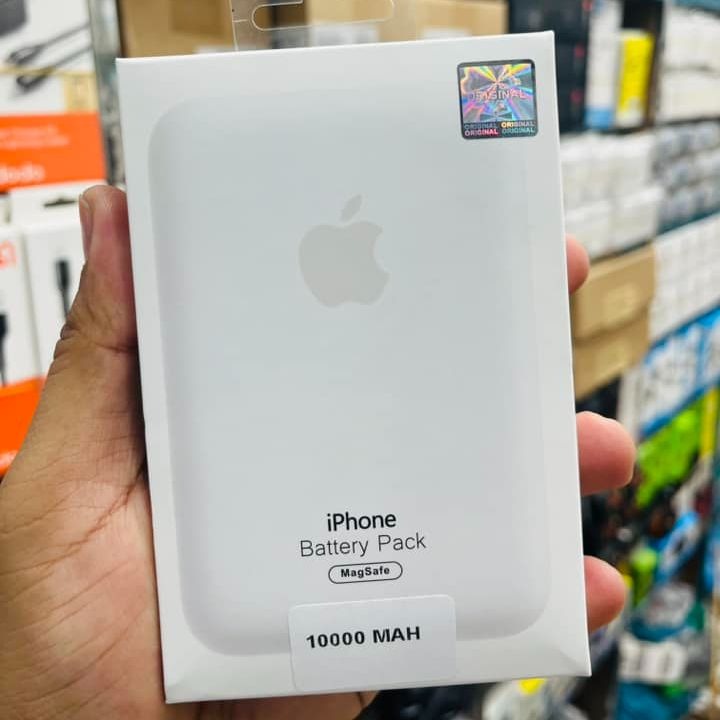 Picture of Fast Charging MagSafe Charger 15W Wireless Magnetic Mini Battery Pack Power Bank for iPhone X /11/ 12 /13 / 14/ 15 /16/17 Apple Magsafe