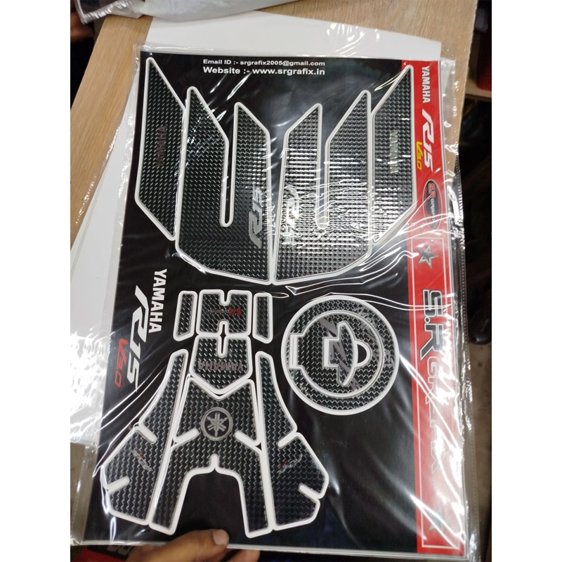 Picture of Yamaha R15 V3 Full Set Tank Pad Metal Black