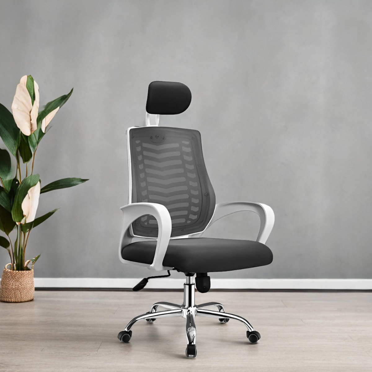 Picture of FF-EC-07SS (Black&White) Smart Office Executive Chair (V-Mesh)
