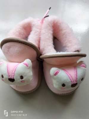 Picture of Baby Shoes Winter Velvet Warm Soft Infant Toddler Flats Newborn Walks Lacing Shoes Flats,Soft Sole Crib Shoes, Anti-slip Prewalker Solid Color Shoes (Pink,6-12 months)