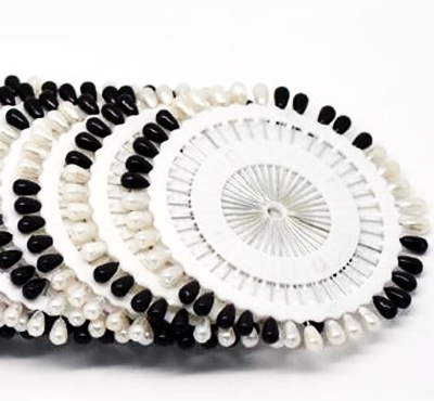 Picture of Black and White Hijab Pin/Brooches for Women 40 Pieces (Multicolor)