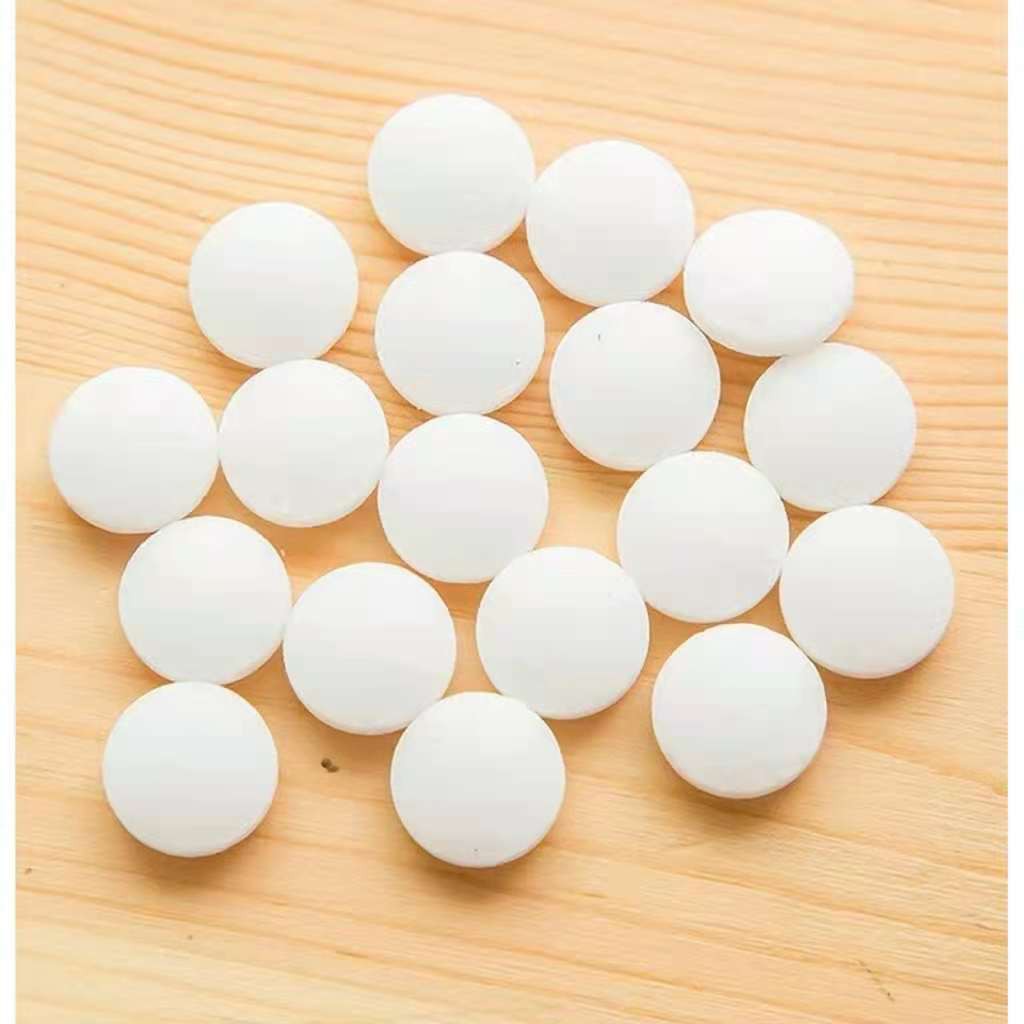 Picture of Diamond Naphthalene 40 Pieces Ball -1 Packet 