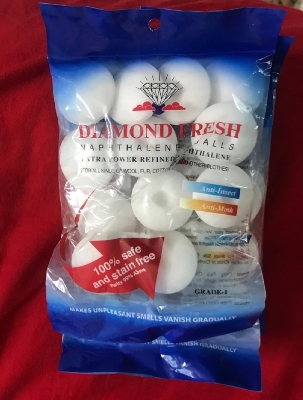 Picture of Naphthalene ball small size packet 