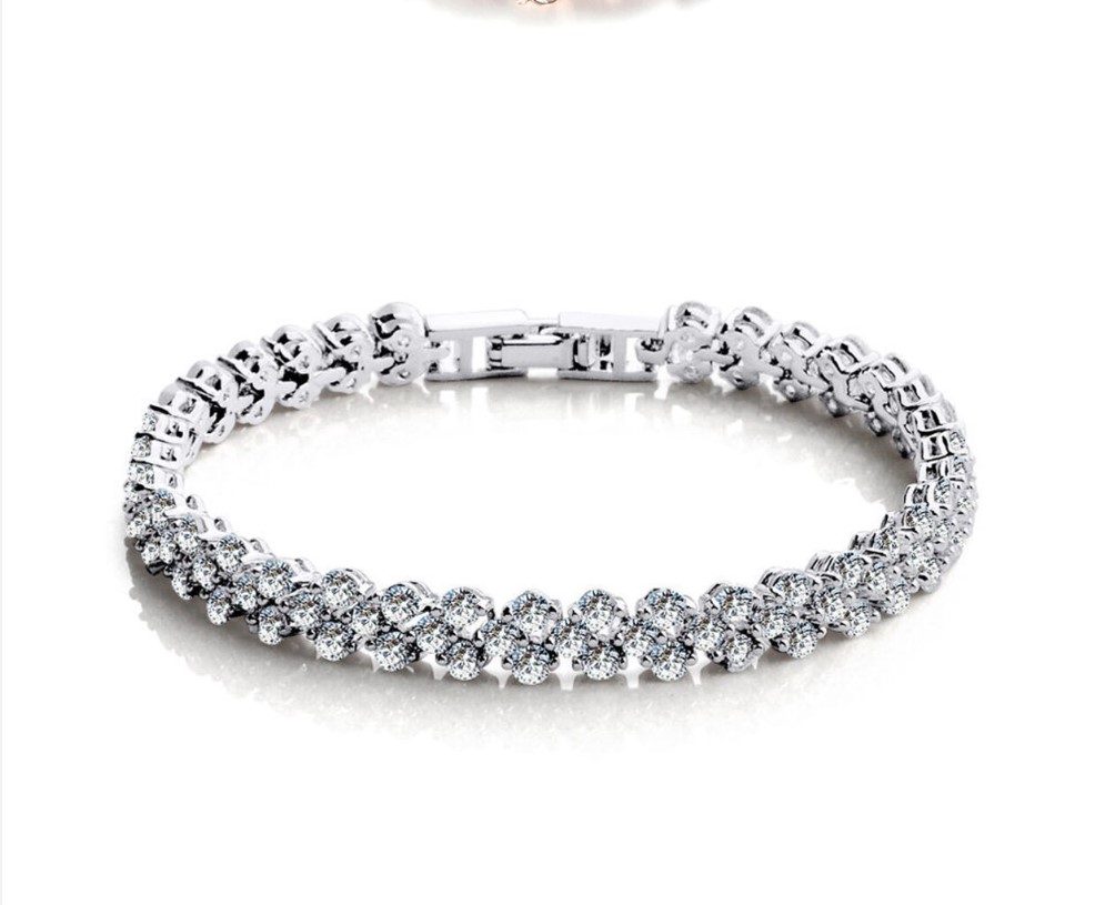 Picture of Love Shape Crystal Zircon Bracelet for girls and womens | Silver