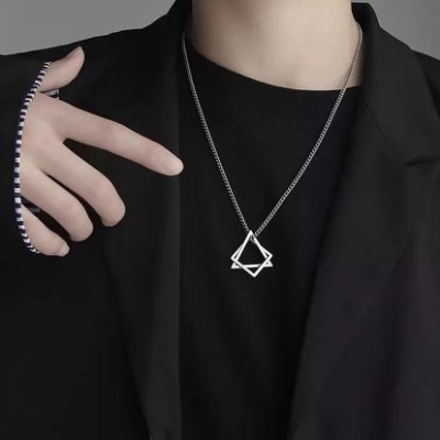 Picture of Fashion Men Arrow Head Pendant Necklace Street Party Long Chain Jewelry Gift/ Unique Design Pendant Chain For Men's Silver 