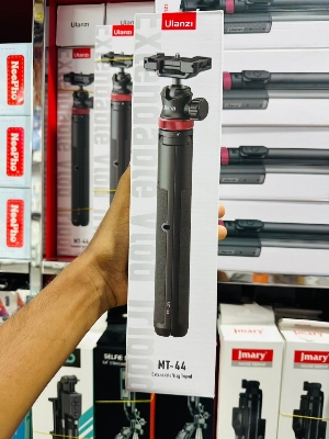 Picture of Ulanzi MT44 Extendable Vlog Tripod With 360° Ball Head – Black Color