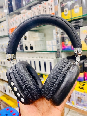 Picture of Awei AT7 Headphone 70 hours Play Time Bluetooth 5.4 Wireless Over The Ear Budget Headphones