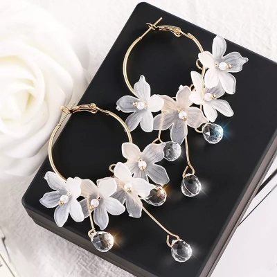 Picture of My Love Korean Flower Tassel Stud Earrings White 