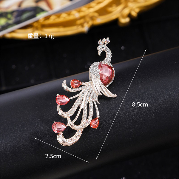 Picture of Light Luxury Micro-Encrusted Zircon Peacock High-End Brooch, Exquisite Elegant, Chinese Style Brooch, Suit Corsage, Accessories Gift
