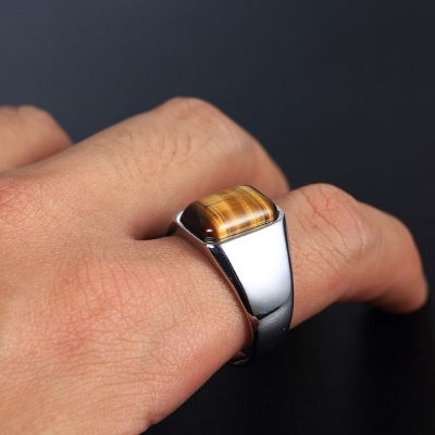 Picture of Man Real Stainless Steel Band Ring Solid Tiger's Eye Square Stone Ring Silver 