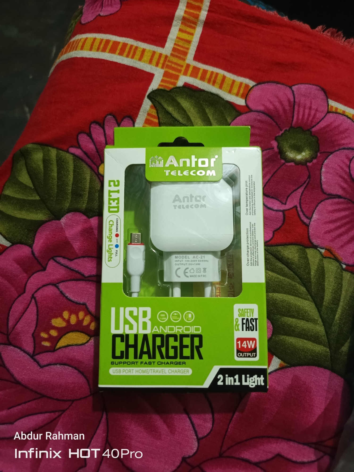 Picture of Android Type B Fast Charging 14W USB Charger - High-Speed Charging, Durable Design