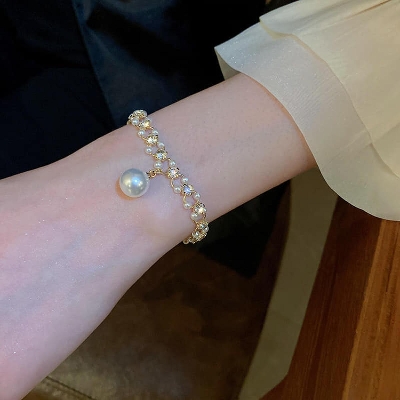 Picture of Cute Women's Bracelet with Pearl White 