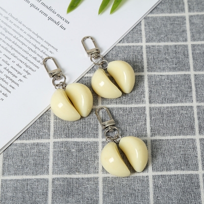 Picture of Garlic slice Keychains, novelty keychains, Garlic keyrings, birthday gifts,Tween gifts, teen gifts, Garlic gifts White 