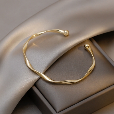 Picture of Indispensable -Upscale Living -Korean Style Crystal Bracelets for Women- Inventive Choice Qualityful - Easy To care and Longive Gold 