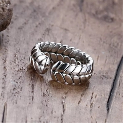 Picture of Stainless Steel Retro Wheat Braided Rings for Men Cool Leaf Finger Rings Boyfriend Gifts Punk Biker Open Rings Male Jewelry Silver Adjustable