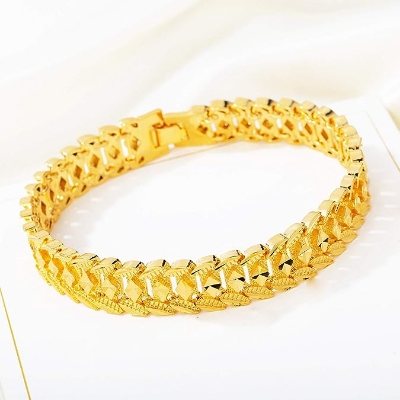 Picture of Versatile -Choice and Remark -Indian Latest Designs Gold Plated Bracelet Model For Men- Avant-garde Remarkable - Disclose Styles & Luxe Gold 21 CM
