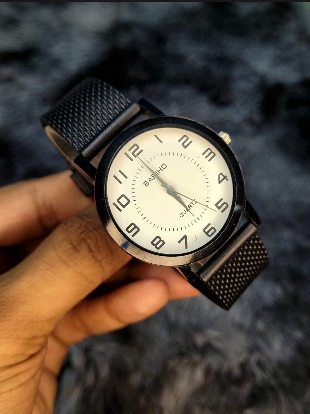 Picture of Black Belt Ladies Fashionable Wrist Watch Black 