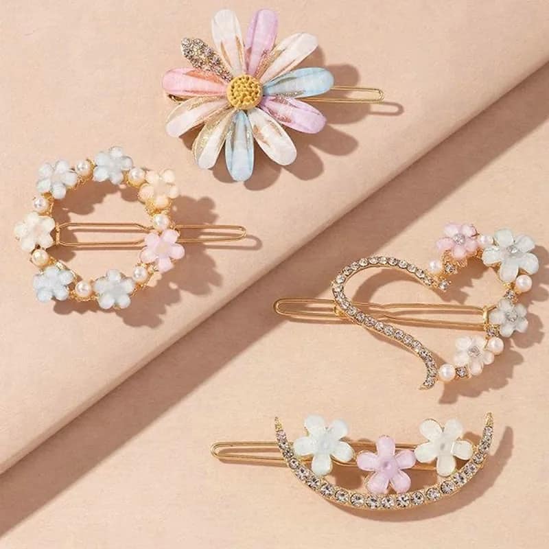 Picture of Understated -Craftsmanship and Trendy -Alloy flower rhinestone sideclip hairclip set For Women/Girls- Progressively Better  Int: One size