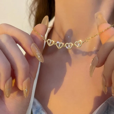 Picture of Fashion Star Love Choker Necklace Women Pendant Necklace Jewelry New Year Gifts Necklace For Women Gold 